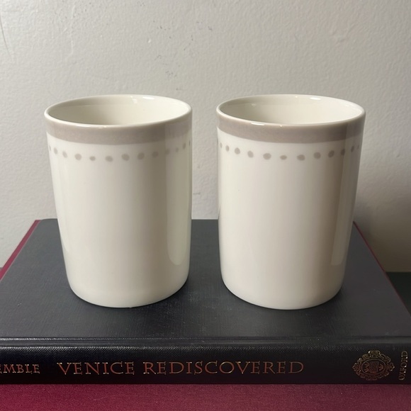 Kate Spade New York Lenox Charlotte Street Gray East Dots Pair of Mugs - Picture 3 of 6